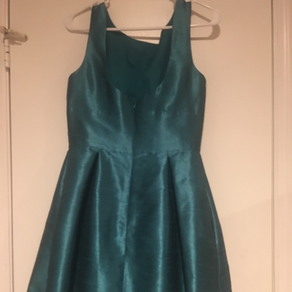 Alfred Sung  knee length dress